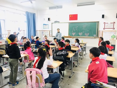 讲述亲情故事.jpg