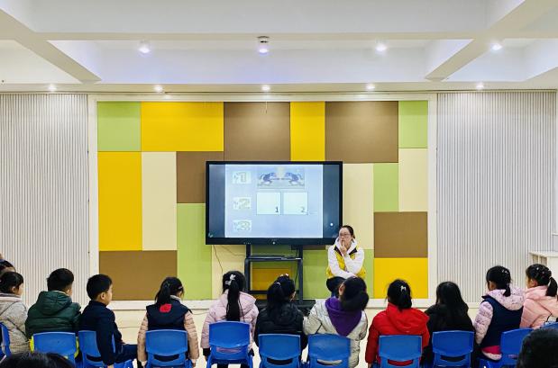 随乐而悦,踏歌而行_html_m112db025.jpg