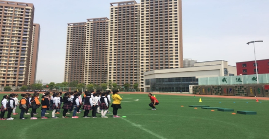 【养正颐小】校内公开课之障碍跑