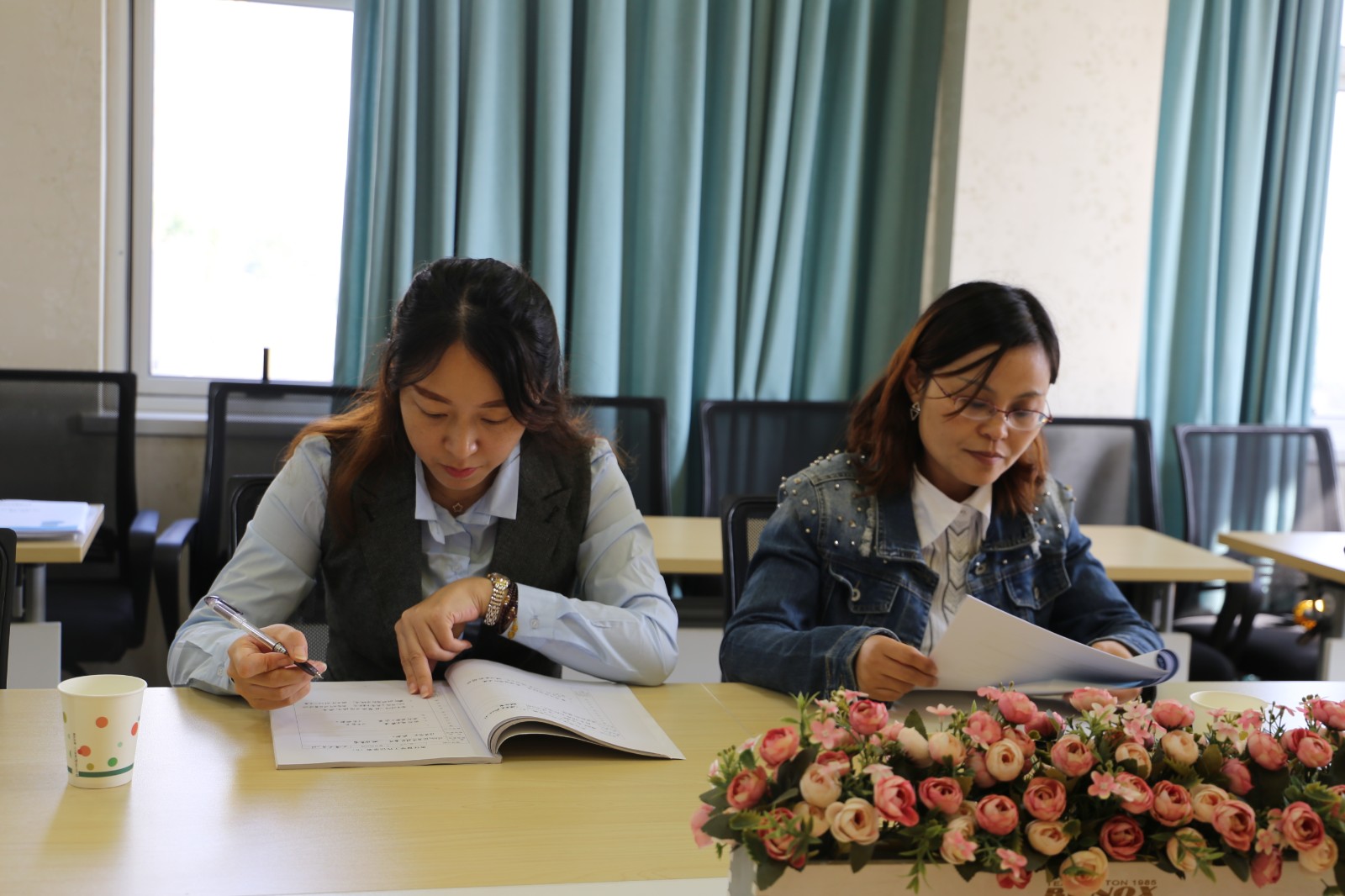 【乐活龙幼】欲知平直，则必准绳；欲知方圆，则必规矩 ——记东片督导小组莅临我园指导工作