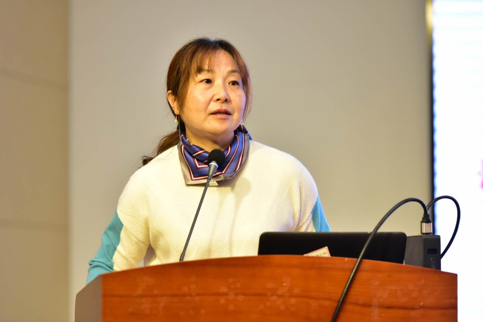新建 DOCX 文档_html_3c605c48.jpg