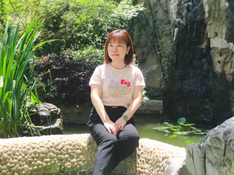 【江畔先锋·榜样教师】“担使命、做表率”—包璇老师事迹