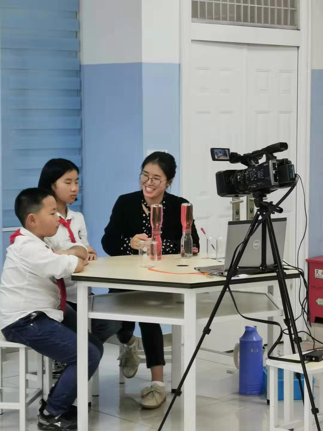 南京市栖霞区幕府山庄小学智慧校园（微信推送）_html_54aacce8.jpg