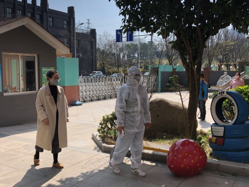 20200318【安全第一】下庙园区：我园开展疫情防控演习_html_m6f1a4d3e.jpg