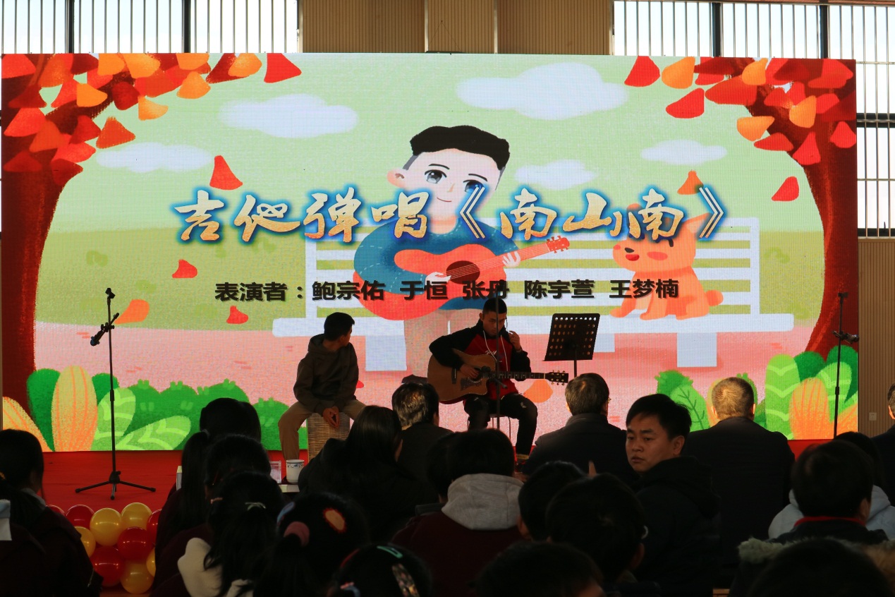 20191231元旦汇演暨办表彰大会新闻稿_html_m7c74f340.jpg