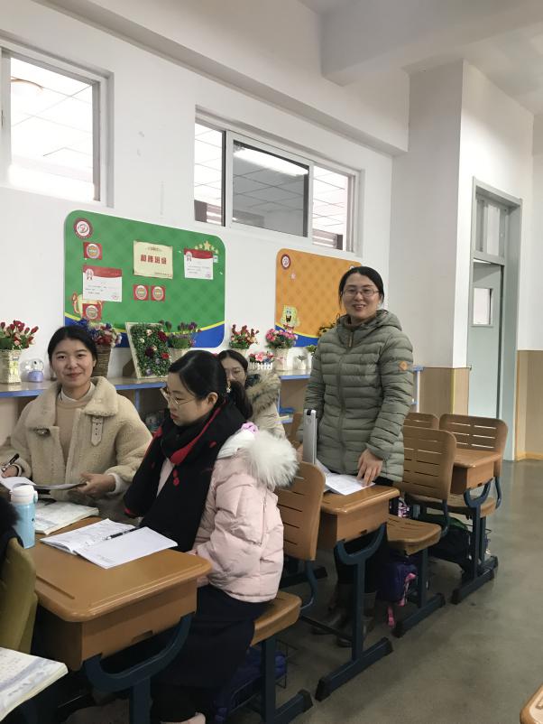 二年级语文组校内展示课教研报道_html_m23b6f39e.jpg