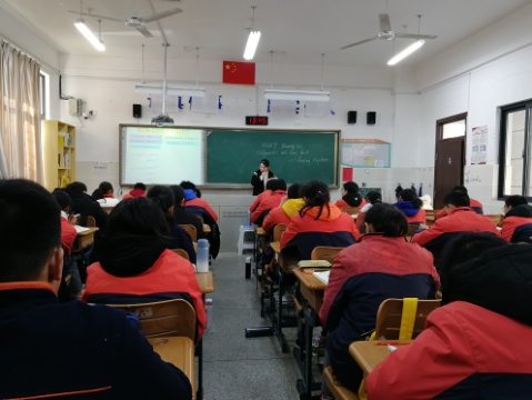 十二月份英语教研组工作小结_html_3300dfd9.jpg