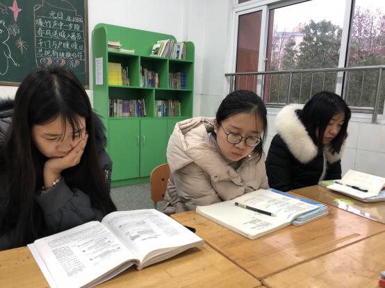 1218邱仁写48_html_45a2d376.jpg