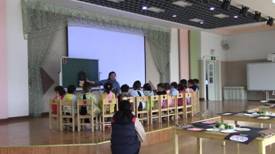 C:\Users\迈皋桥中心幼儿园\Desktop\骨干教师评选相关资料\骨干教师评选照片\上课\30\安琪.jpg安琪
