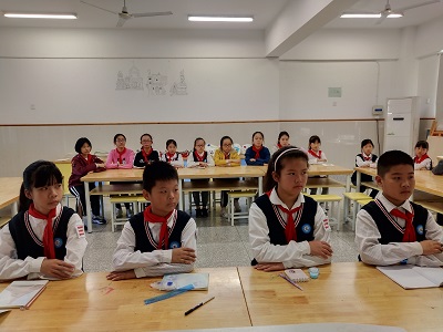 认真聆听.jpg