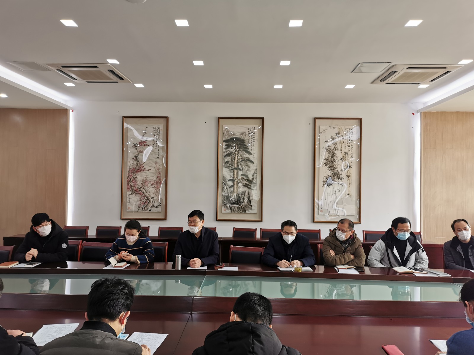 朱校长.jpg 朱校长.jpg