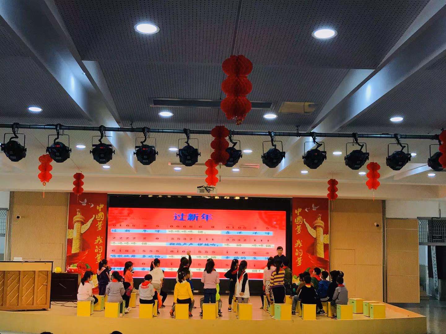 栖霞区东片音乐教研活动报道(1)_html_m508fdf8c.jpg