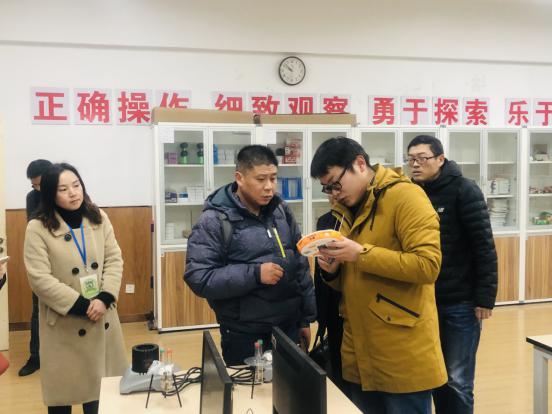 科技校园检查报道_html_m13a71c99.jpg