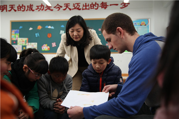 有趣的化学实验室-“美国课堂零距离活动”系列报道之三 