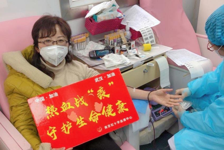 【尚美支部】无偿献血，党员先行！_html_50a04039.jpg