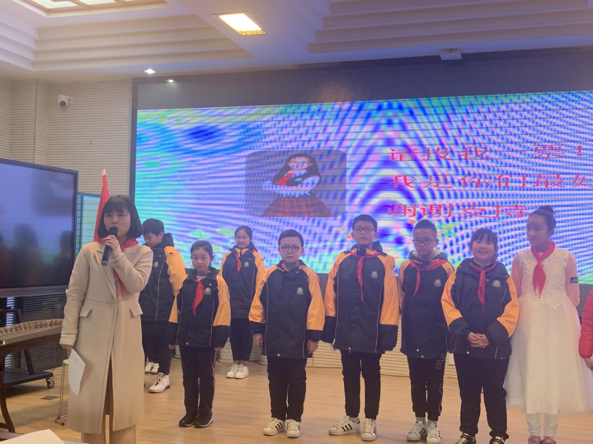 大队委竞选活动新闻报道_html_7f873f5.jpg