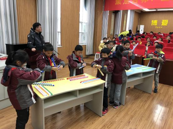 1218达人PK赛董智写_html_mcc646fd.jpg