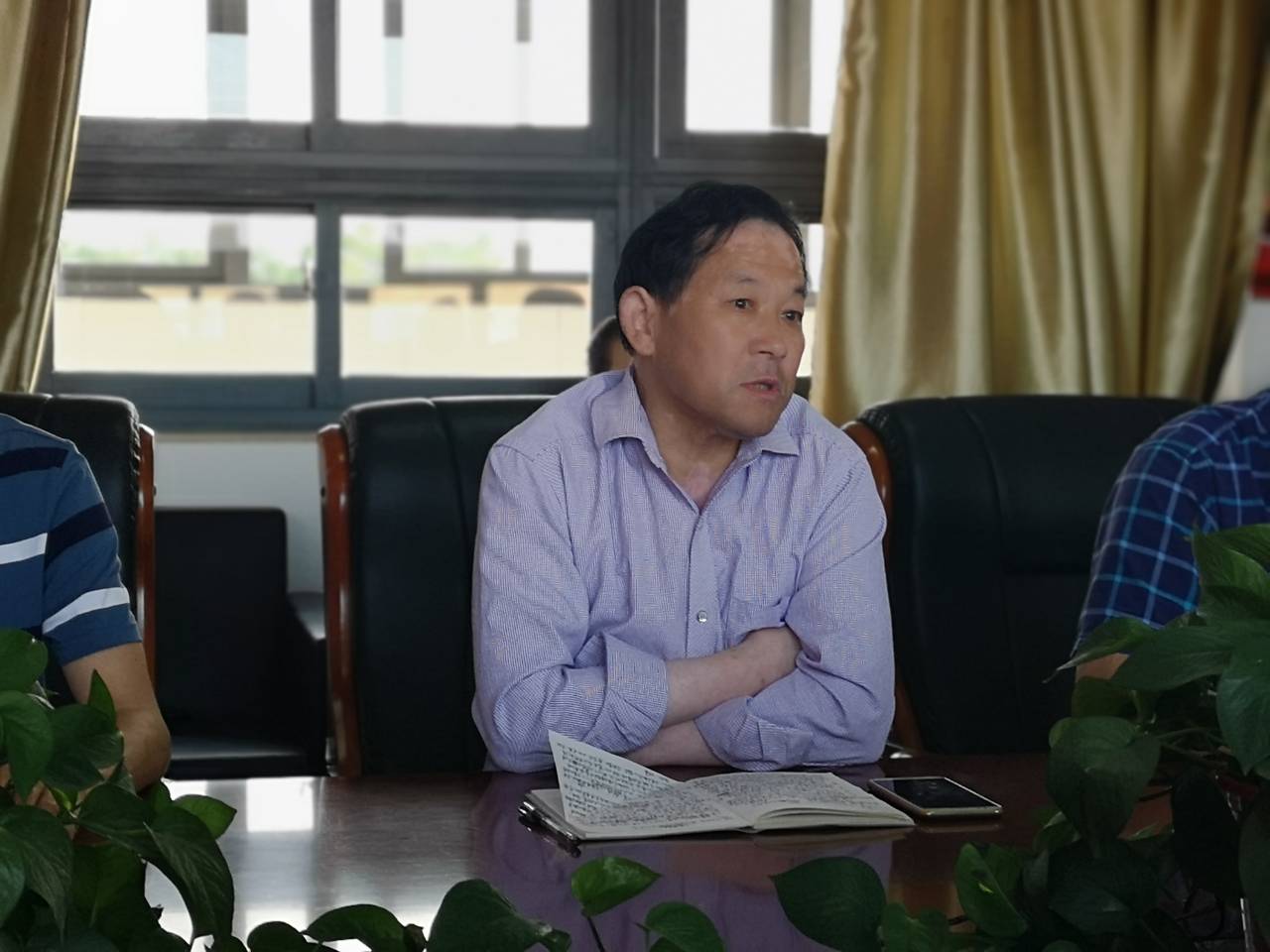 九年级教学工作研讨会报道(2)_html_m35d8283e.jpg