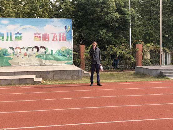 防震演练10.25_html_42e6123b.jpg