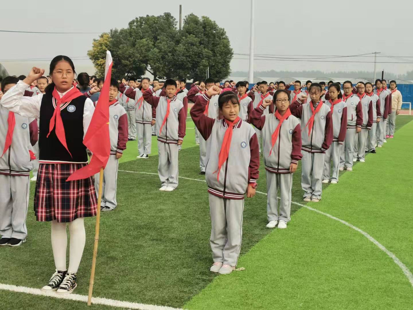 建队仪式新闻稿_html_1bc8d940.jpg