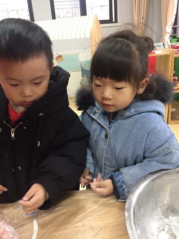 20190219伴浓浓温情，尝甜甜元宵新城园区元宵节活动_html_m652026b.jpg