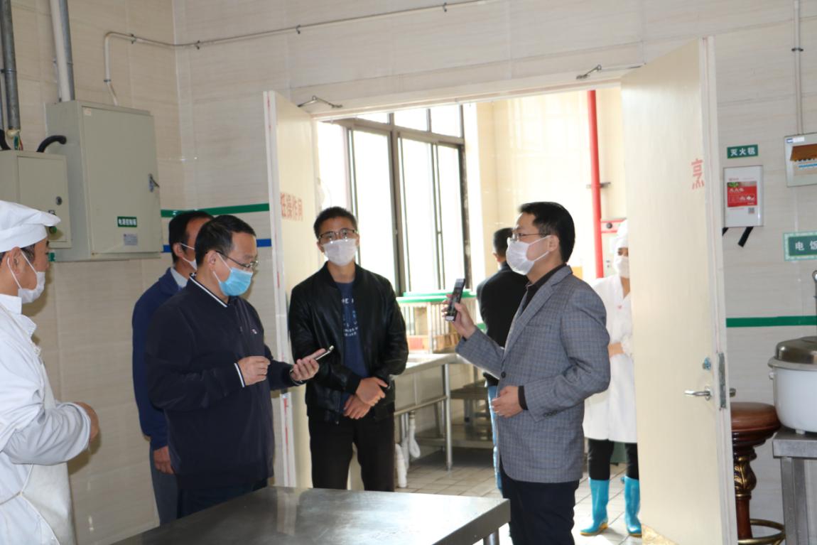 “规范办学行为 提升教育品质 促进内涵发展 ”新闻稿(5)_html_1d3618f5.jpg
