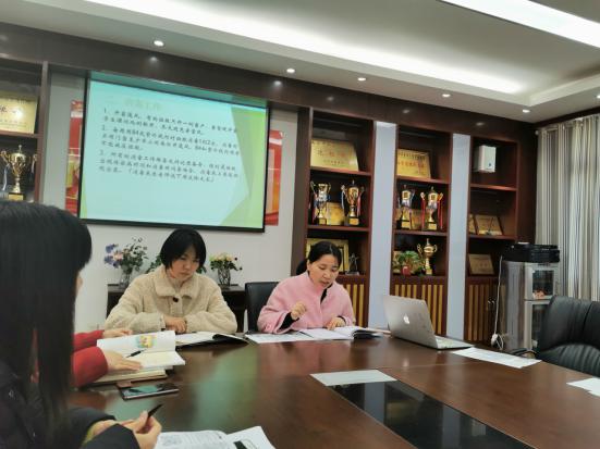 增强个人文明意识，养成良好卫生_html_333c1b9d.jpg