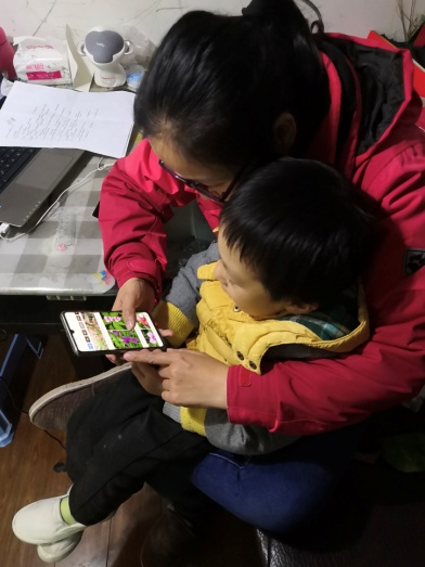 （生命迈幼·课程故事）《走进花的世界》 甘青青_html_28e1a96b.jpg