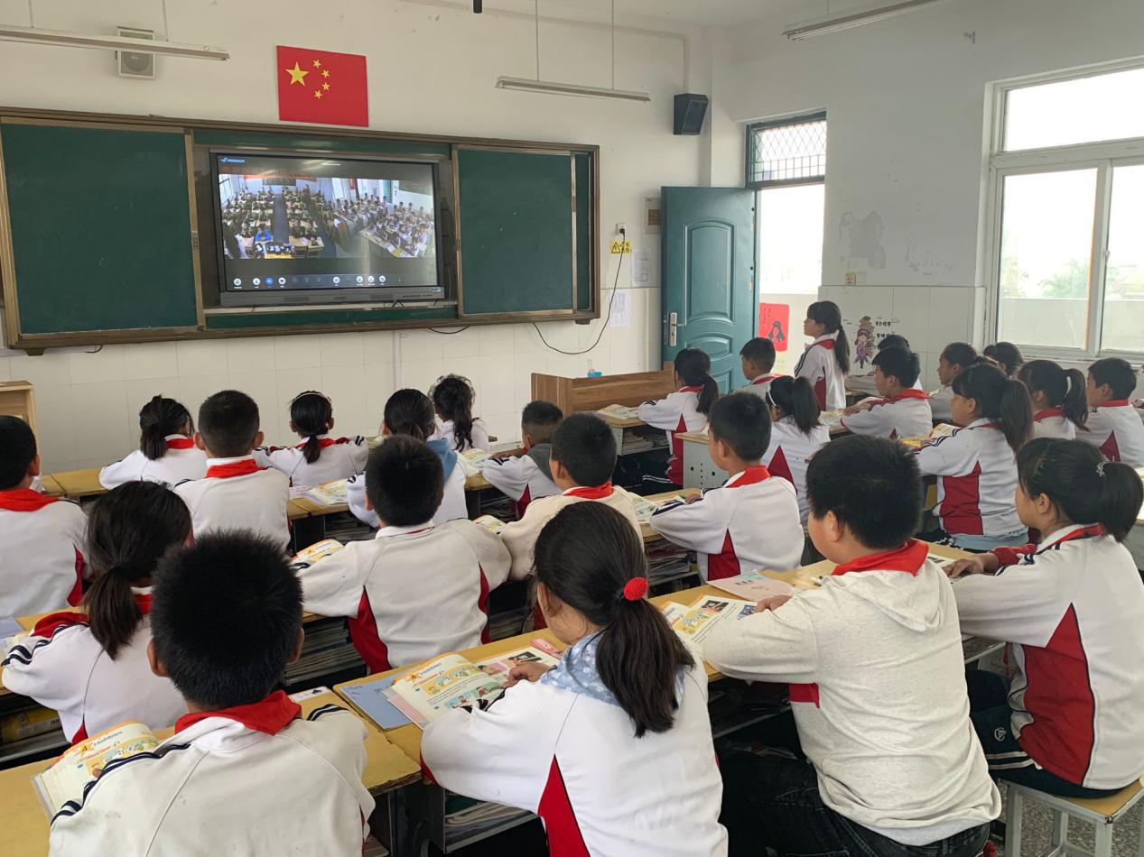 南京市栖霞区幕府山庄小学智慧校园（微信推送）_html_70a3a467.jpg