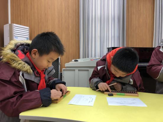 1218达人PK赛董智写_html_64098cef.jpg