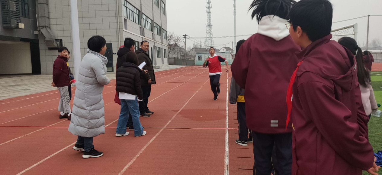 冬锻三项新闻稿_html_m151461b5.jpg