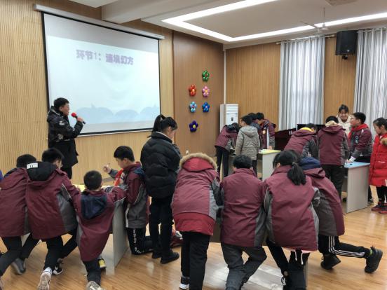 1218达人PK赛董智写_html_m532171ed.jpg