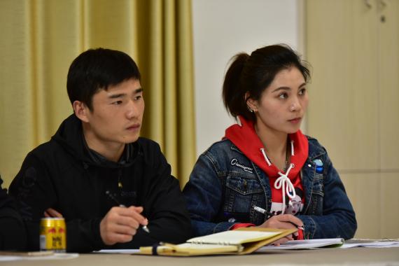 新建 DOCX 文档_html_7c31c760.jpg