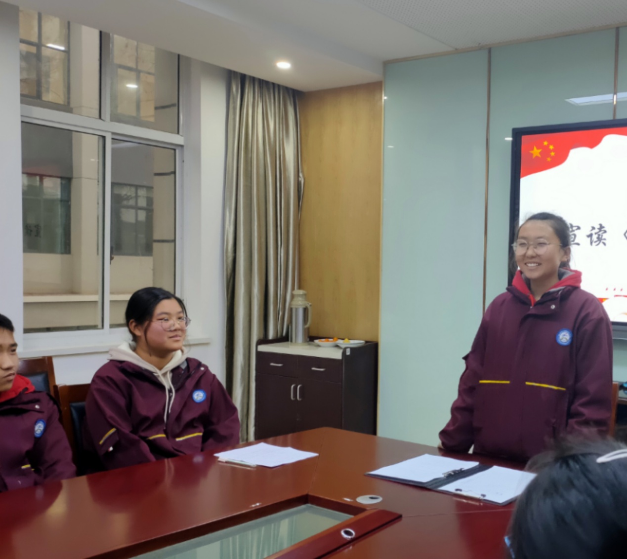 20191217支部团员大会新闻稿_html_m40cb7a26.jpg