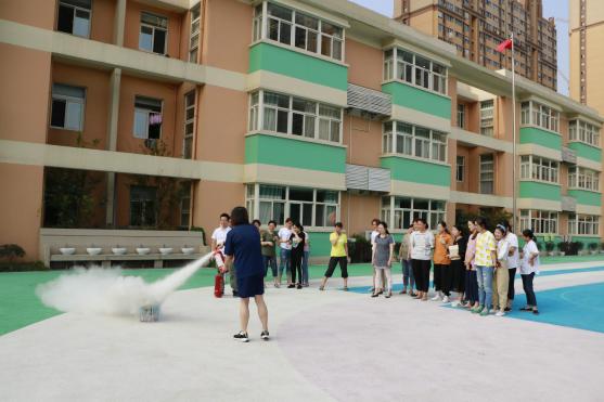 20190912【安全第一】消防安全，警钟长鸣(1)_html_m6eafd516.jpg