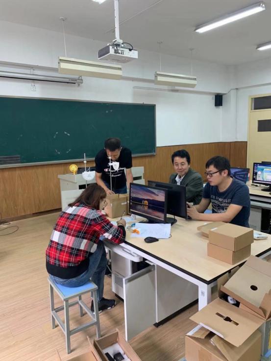 技术改变学习——用数字化实验室培训主推学习变革方式_html_m3daf75bc.jpg