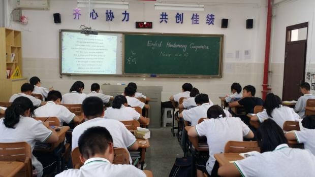 九月份英语教研组工作小结_html_mce4981a.jpg